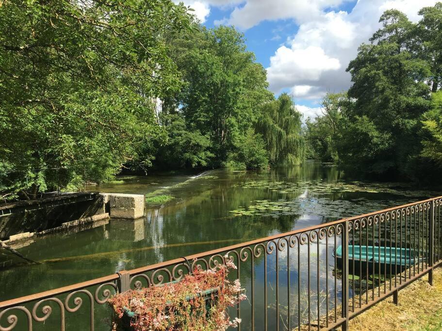 Вилла Magnifique Moulin Proche Chablis, Jacuzzi Et Riviere Annay-sur-Serein Экстерьер фото