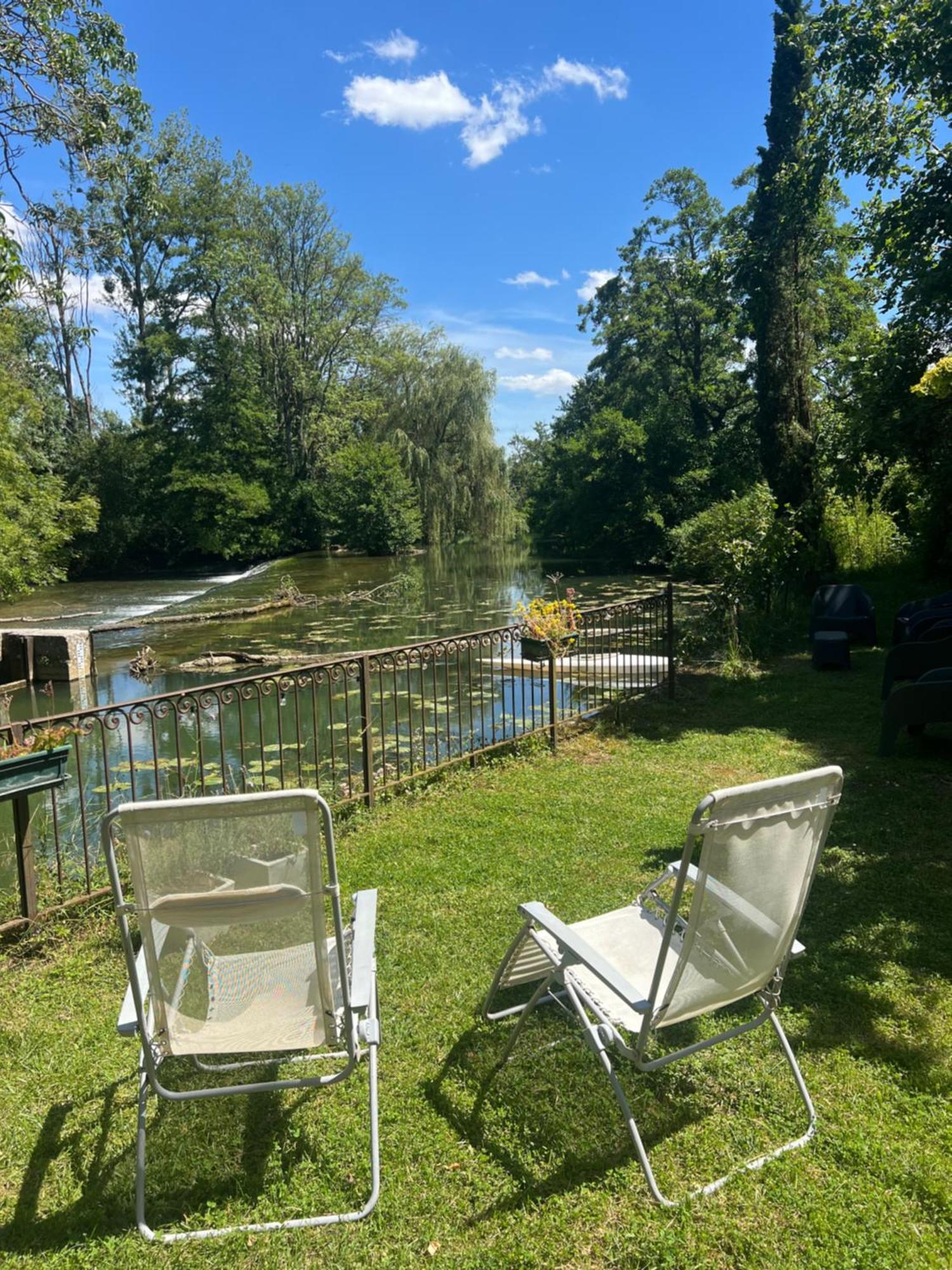 Вилла Magnifique Moulin Proche Chablis, Jacuzzi Et Riviere Annay-sur-Serein Экстерьер фото